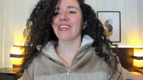 Snapshot of valeriaa_soler chatting on 12, 1, 2025 Valeria online show from 12, 1, 2025