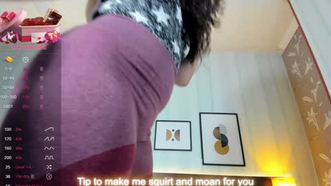 Snapshot of valeriaa_soler chatting on 5, 2, 2025 Valeria online show from 5, 2, 2025
