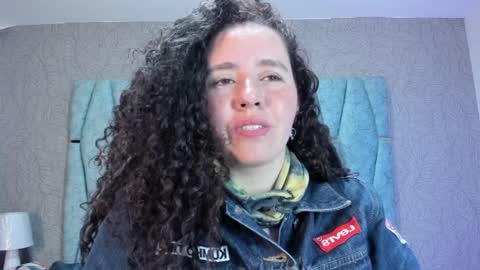 Snapshot of valeriaa_soler chatting on 12, 9, 2025 Valeria online show from 12, 9, 2025