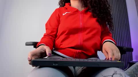 Snapshot of valeriaa_soler chatting on 9, 10, 2025 Valeria online show from 9, 10, 2025