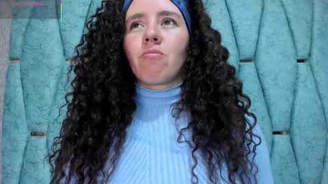 Snapshot of valeriaa_soler chatting on 12, 10, 2025 Valeria online show from 12, 10, 2025