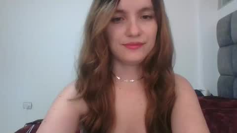 Snapshot of valeriafrannco chatting on 9, 1, 2025 valeriafrannco online show from 9, 1, 2025