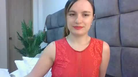 Snapshot of valeriafrannco chatting on 4, 2, 2025 valeriafrannco online show from 4, 2, 2025