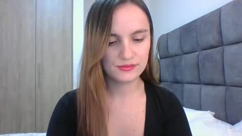 Snapshot of valeriafrannco chatting on 18, 2, 2025 valeriafrannco online show from 18, 2, 2025
