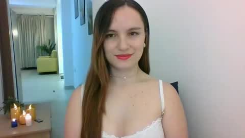 Snapshot of valeriafrannco chatting on 6, 3, 2025 valeriafrannco online show from 6, 3, 2025