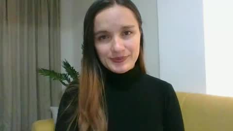 Snapshot of valeriafrannco chatting on 18, 9, 2025 valeriafrannco online show from 18, 9, 2025