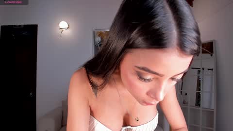 Snapshot of valeriavelvet chatting on 6, 2, 2025 Vale online show from 6, 2, 2025