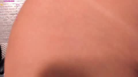 Snapshot of valeriavelvet chatting on 11, 3, 2025 Vale online show from 11, 3, 2025