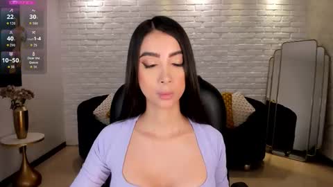 Snapshot of valeriavelvet chatting on 13, 11, 2025 Vale online show from 13, 11, 2025