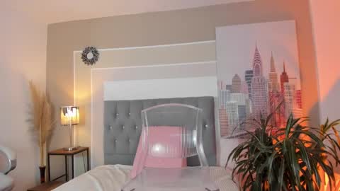 Snapshot of valeriavibes chatting on 20, 12, 2024 Valeria online show from 20, 12, 2024