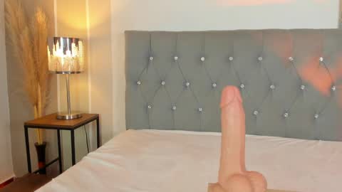 Snapshot of valeriavibes chatting on 11, 2, 2025 Valeria online show from 11, 2, 2025