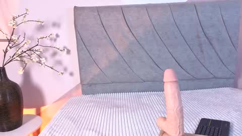 Snapshot of valeriavibes chatting on 22, 11, 2025 Valeria online show from 22, 11, 2025