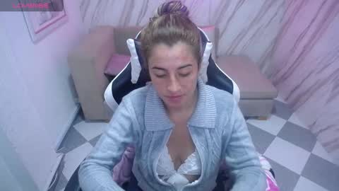 valerie_b online show from 14, 12, 2024