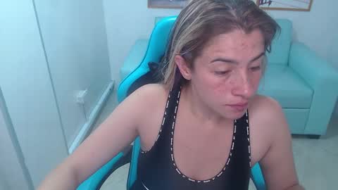 valerie_b online show from 17, 12, 2024