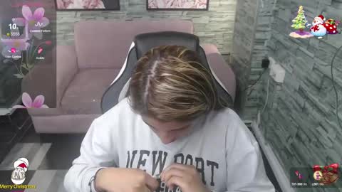 valerie_b online show from 20, 12, 2024