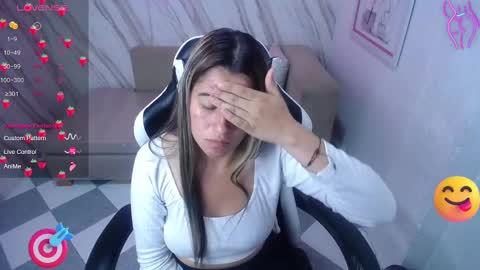 valerie_b online show from 14, 2, 2025