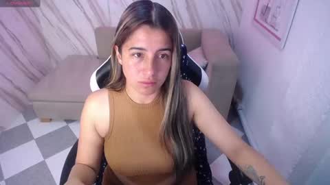 valerie_b online show from 21, 2, 2025