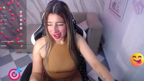 valerie_b online show from 21, 2, 2025