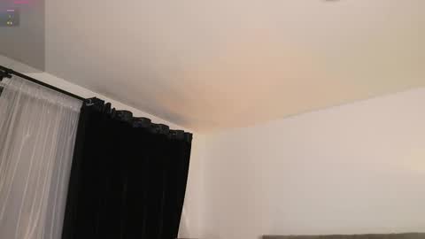 Snapshot of valeriebony chatting on 18, 2, 2025 Valerie Style3 online show from 18, 2, 2025