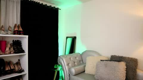 Snapshot of valeriebony chatting on 9, 10, 2025 Valerie Style3 online show from 9, 10, 2025