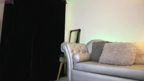 Snapshot of valeriebony chatting on 3, 11, 2025 Valerie Style3 online show from 3, 11, 2025