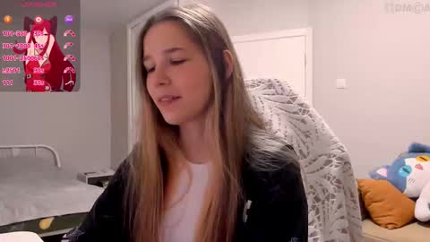 Snapshot of valeriebubbles chatting on 4, 10, 2025 Valerie online show from 4, 10, 2025