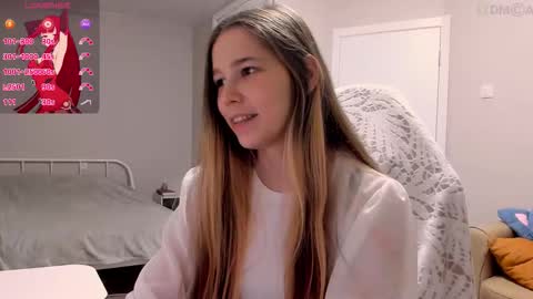 Snapshot of valeriebubbles chatting on 8, 11, 2025 Valerie online show from 8, 11, 2025