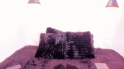 Snapshot of valeriecute18 chatting on 4, 2, 2026 valerie online show from 4, 2, 2026