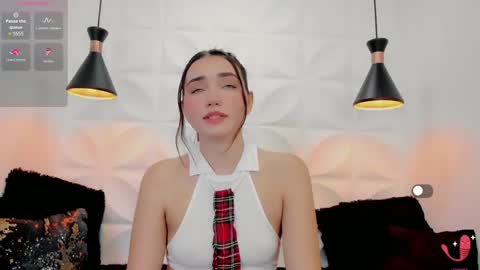 Snapshot of valeriecute18 chatting on 27, 2, 2026 valerie online show from 27, 2, 2026