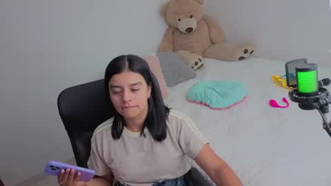 valerihouse_ online show from 18, 7, 2026