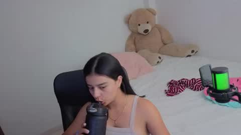 valerihouse_ online show from 24, 7, 2026