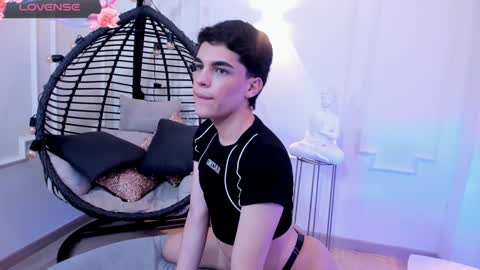 Snapshot of valery_hil chatting on 2, 12, 2024 Thomy online show from 2, 12, 2024