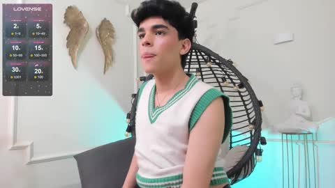 Snapshot of valery_hil chatting on 16, 12, 2024 Thomy online show from 16, 12, 2024