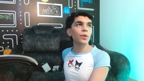 Snapshot of valery_hil chatting on 9, 1, 2025 Thomy online show from 9, 1, 2025