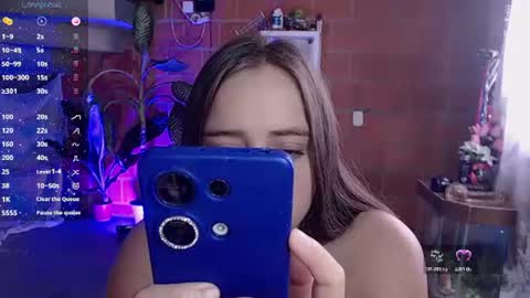 valery_moon24 online show from 8, 7, 2026