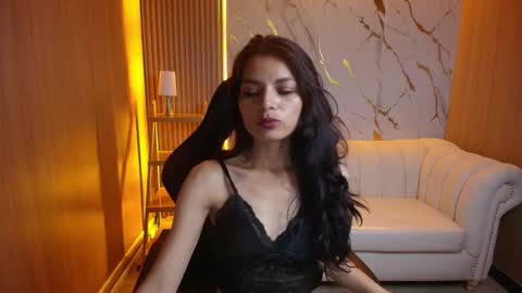 Snapshot of valery_tf chatting on 6, 11, 2025 Valery online show from 6, 11, 2025