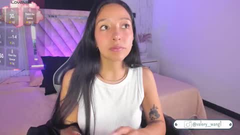 Snapshot of valery_wang chatting on 10, 11, 2025 Val online show from 10, 11, 2025