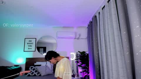 Snapshot of valery_yepes_ chatting on 27, 1, 2025 Valery online show from 27, 1, 2025