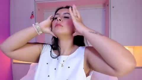 Snapshot of valerymeyerr chatting on 7, 3, 2025 valerymeyerr online show from 7, 3, 2025