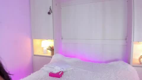 Snapshot of valerymeyerr chatting on 28, 11, 2025 valerymeyerr online show from 28, 11, 2025