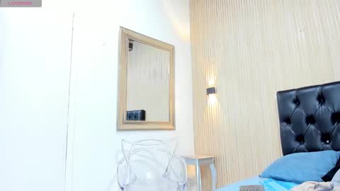 Snapshot of valerynbrown chatting on 25, 4, 2026 valery online show from 25, 4, 2026