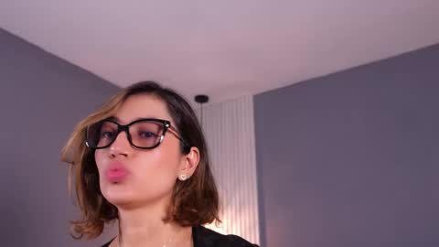 Snapshot of valerynova chatting on 20, 2, 2026 Carla online show from 20, 2, 2026