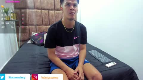 Valery Stonne  online show from 25, 12, 2024