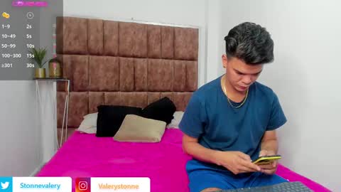 Valery Stonne  online show from 27, 12, 2024