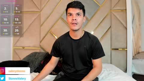 Valery Stonne  online show from 7, 3, 2025