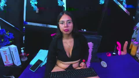 Snapshot of valerysweety__ chatting on 18, 4, 2026 ValerySweety online show from 18, 4, 2026