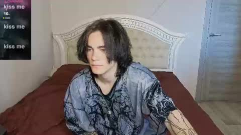 Snapshot of valket chatting on 25, 7, 2026 Shiro online show from 25, 7, 2026