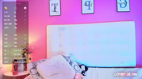 Snapshot of valkiria_moore chatting on 23, 12, 2024 Valkiria moore online show from 23, 12, 2024