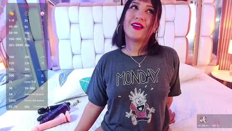 Snapshot of valkiria_moore chatting on 1, 2, 2025 Valkiria moore online show from 1, 2, 2025