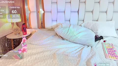 Snapshot of valkiria_moore chatting on 5, 2, 2025 Valkiria moore online show from 5, 2, 2025